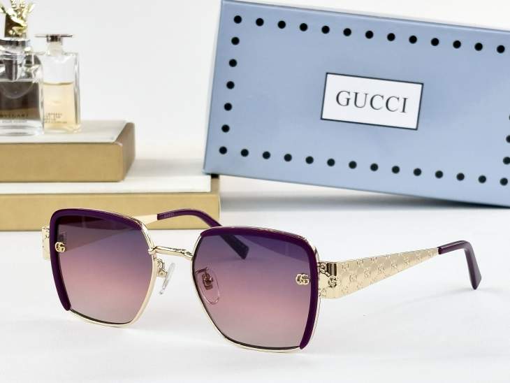 Picture of Gucci Sunglasses _SKUfw79721384fw